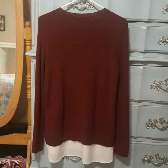 Vera Wang sweater - Picture 4 of 5